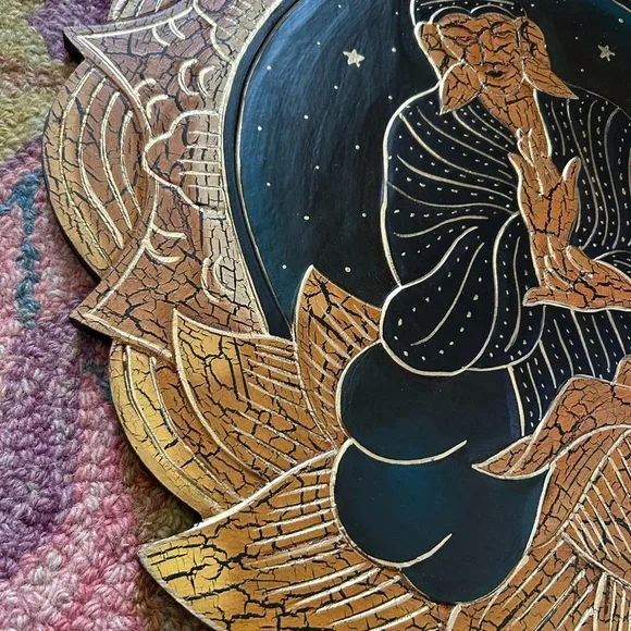 Vintage 15.5" Crackled Wood Handcarved Gold and Black Buddha Wall Art Indonesia - Picture 15 of 15